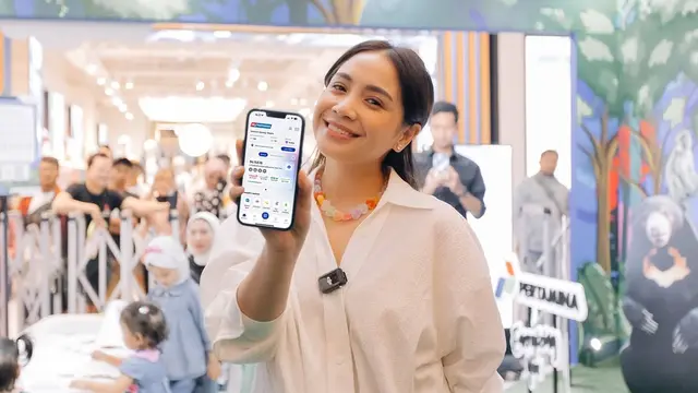Model Kalung 'Permen Jeli' Nagita Slavina (Instagram @raffinagita1717)