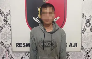 Masalah Burung, Pemuda Tusuk Tetangga