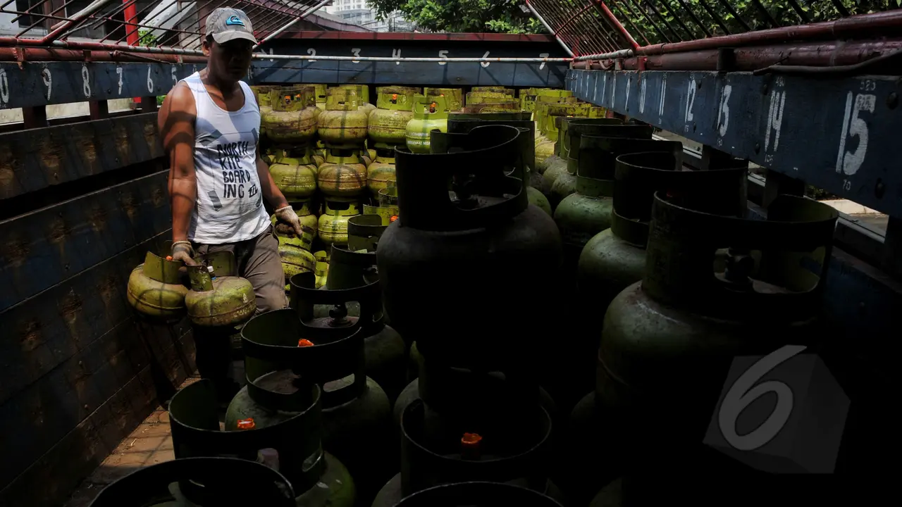 Cegah Subsidi Salah Sasaran, Pertamina Labeli Tabung Gas Elpiji 3Kg