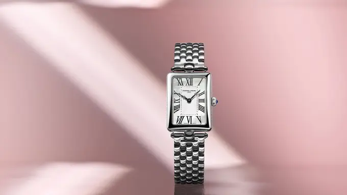 Classics Art Déco Carrée Luncurkan Arloji Terbaru