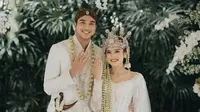 Salshabilla Adriani dan Ibrahim Risyad menikah di tanggal cantik 7 Juli 2024. Setelah resmi jadi pasangan suami istri, keduanya pamer buku nikah di medsos. (Foto: Dok. Instagram @salshabillaadr)