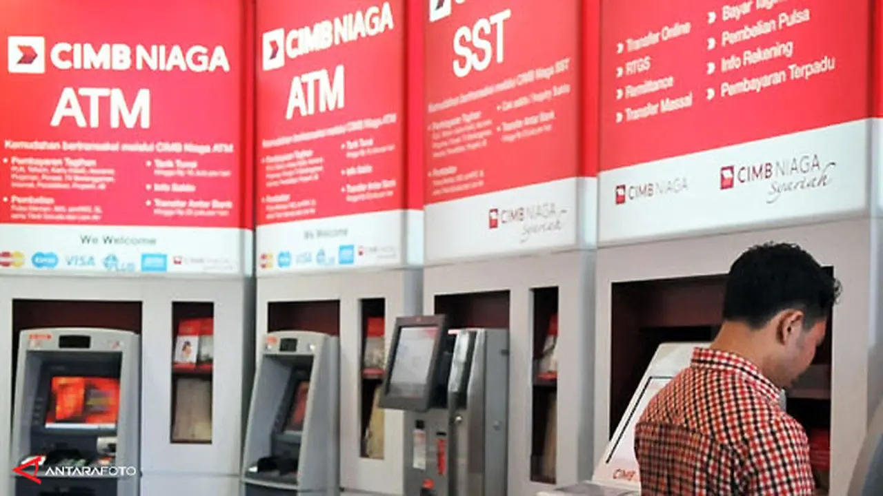 cimb-niaga-131020c.jpg