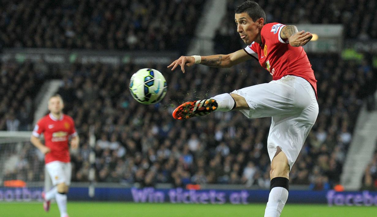 Angel Di Maria menajadi salah satu pemain yang menggunakan jersey nomor tujuh untuk Manchester United, bersama Setan Merah pada 2014-2015, Di Maria mencetak tiga gol dari 27 penampilan. (AFP/Paul Ellis)