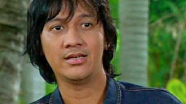 Foto Bareng, Wajah Andre Taulany dan Mike Tramp Sama-sama ...