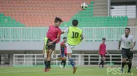 Pelatih Timnas Indonesia U-16, Bima Sakti, turut memantau seleksi program Garuda Select Jilid 3. (dok. PSSI)