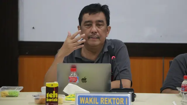 Prof Slamin, Warek 1 Unej sekaligus Ketua Panitia Pusaat UTBK SNBT di Unej. (Istimewa)