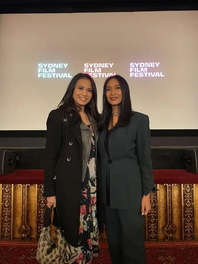 7 Potret Happy Salma Hadiri Sydney Film Festival, Jadi Wakil Dalam Film Terbarunya