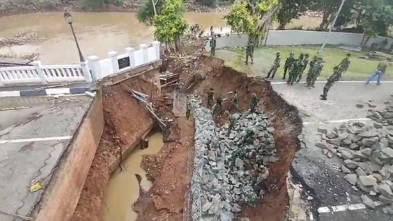 Jembatan Kemang Pratama