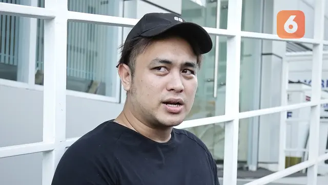 [Fimela] Gilang Dirga