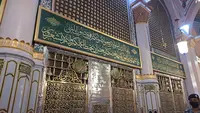 Makam Nabi Muhammad SAW yang ada di Kompleks Masjid Nabawi, Madinah. (Liputan6.com/Nafiysul Qodar)