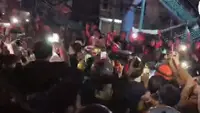 Pria Hendak Bunuh Diri di Papan Reklame Daan Mogot Bikin Heboh Warga, Ini Penyebabnya