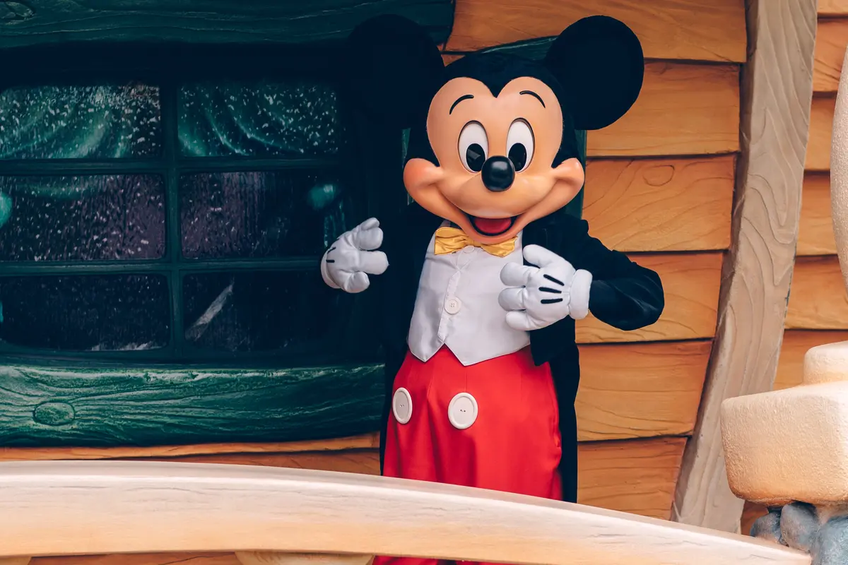 Ilustrasi Mickey Mouse