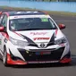 Toyota Yaris menunjukkan taringnya di kejuaraan Japan Super Touring Car (JSTC) Championship kelas production max 1.600 (P2).