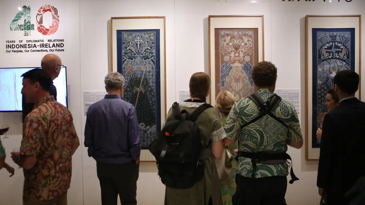 Pameran Irish Legends Through Indonesian Eyes