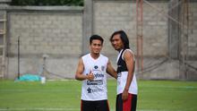Gelandang Bali United, Hariono (kiri) dan M. Taufiq. (Bola.com/Maheswara Putra)