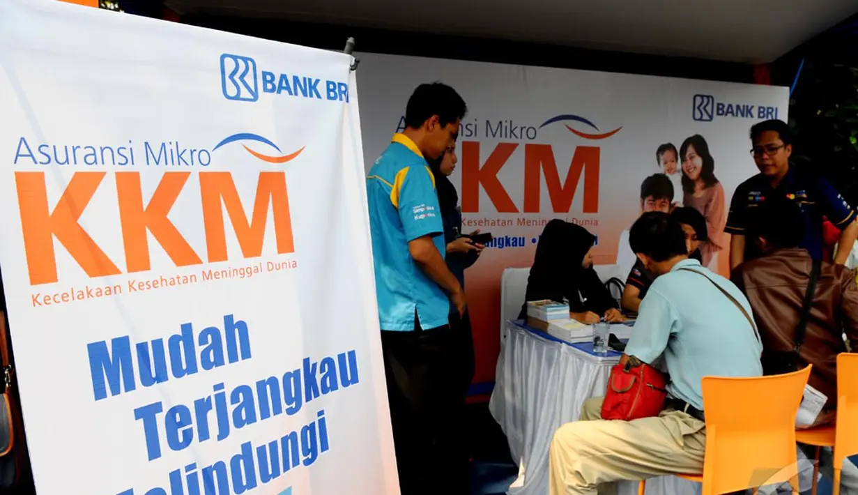 Asuransi ini juga bisa untuk santunan meninggal dunia karena sakit (bukan karena kecelakaan) sebesar Rp 2,5 juta, serta santunan cacat tetap karena kecelakaan maksimum sebesar Rp 5 juta (10/9/2014) (Liputan6.com/Andrian M Tunay) 