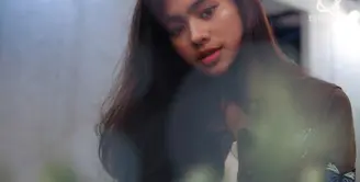 5 Potret  Amara Sophie Pemeran Lola di sinetron Siapa Takut Jatuh Cinta.