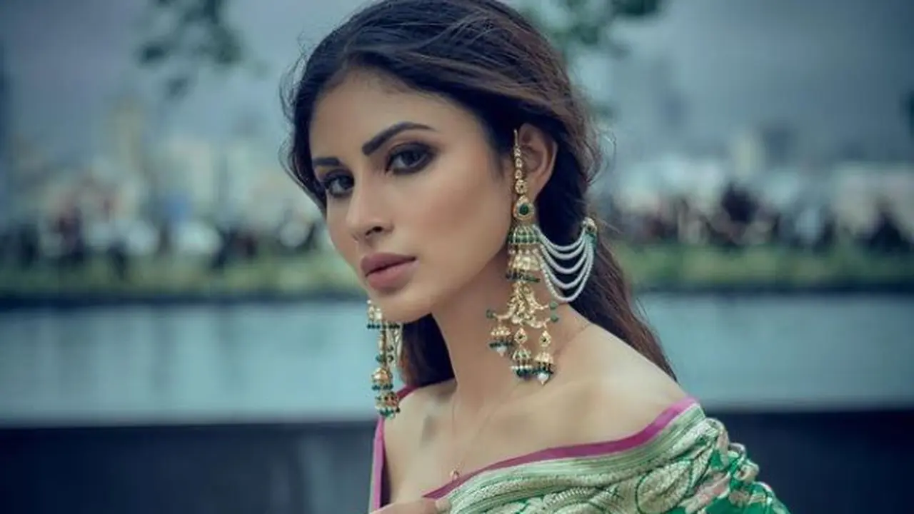 Mouni Roy (Foto: Instagram/@imouniroy)