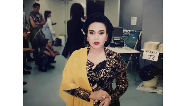 Bikin Pangling, Ini 6 Foto Masa Muda Hetty Koes Endang