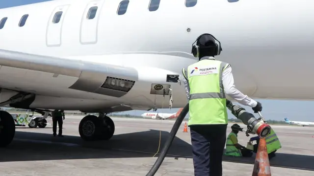 PT Pertamina (Persero) Marekting Operation Region (MOR) VII memastikan stok dan distribusi avtur sangat aman dan lancar.