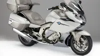 PT Maxindo Moto akan meniagakan dua unit BMW K1600GTL yang dibanderol Rp 1,02 miliar. 