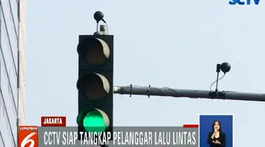 Tak hanya pelanggar marka dan rambu yang bisa terdeteksi, pelanggar aturan ganjil genap juga bisa terekam kamera pengawas.