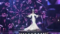 Manisnya Syahrini Berdansa dengan Fero Walandouw