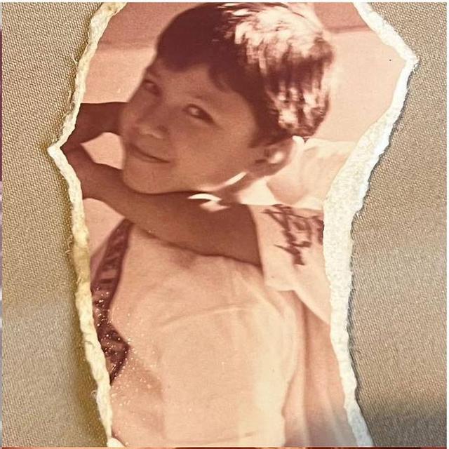 Genap Berusia 41 tahun, Ini 7 Potret Masa Kecil Gading Marten yang Imut Banget