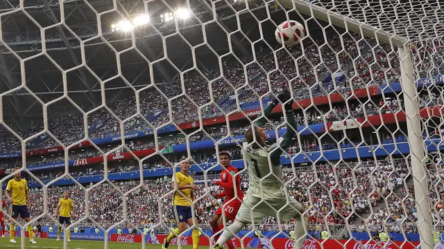 FOTO: 2 Gol Sundulan Pemain Inggris Buat Swedia Tak Berdaya