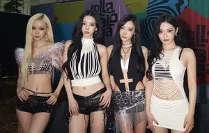 Gaya Berani aespa Saat Guncang Panggung Lollapalooza 2026, dari Fringe hingga Sheer
