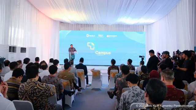 Menteri Koordinator Bidang Perekonomian Airlangg Hartarto dalam acara Launching Biomedical Campus di Gedung Biomedical Hub, Tangerang, Sabtu (2/12/2023). (Dok Kemenko Perekonomian)