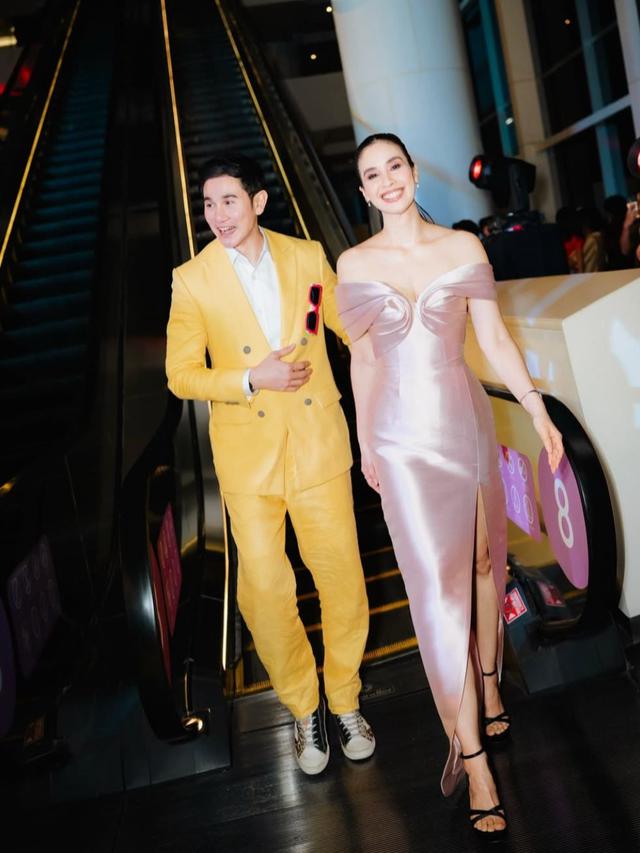 Vino Bastian Beri Ucapan Menyentuh untuk Marsha Timothy yang Berulang Tahun, Bikin Baper Pol-Polan (credit:instagram.com/marshatimothy_/armanfebryan).