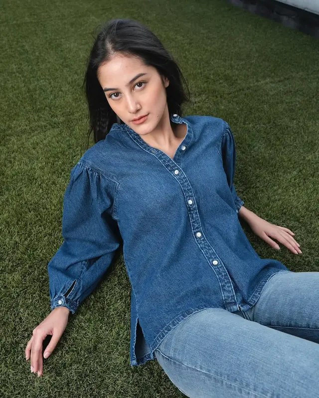 6 Potret memesona Raia Wahab anak Dominique Sanda ‘Mbak Yul’ yang kini jadi model