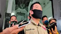 Wali Kota Cirebon Nashrudin Azis mengaku tidak setuju adanya perubahan nama Provinsi Jawa Barat menjadi Tatar Sunda. Foto (Liputan6.com / Panji Prayitno)