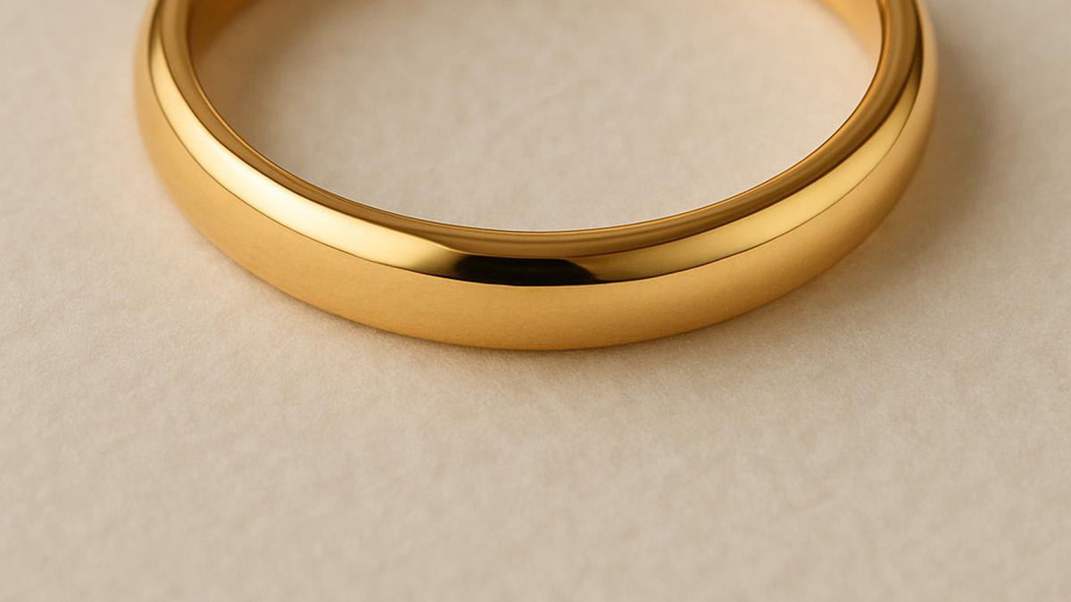 9 Tips Memilih Cincin Emas Elegan Sesuai Tema Pernikahan dengan Harga Terjangkau, Makin Berkah!