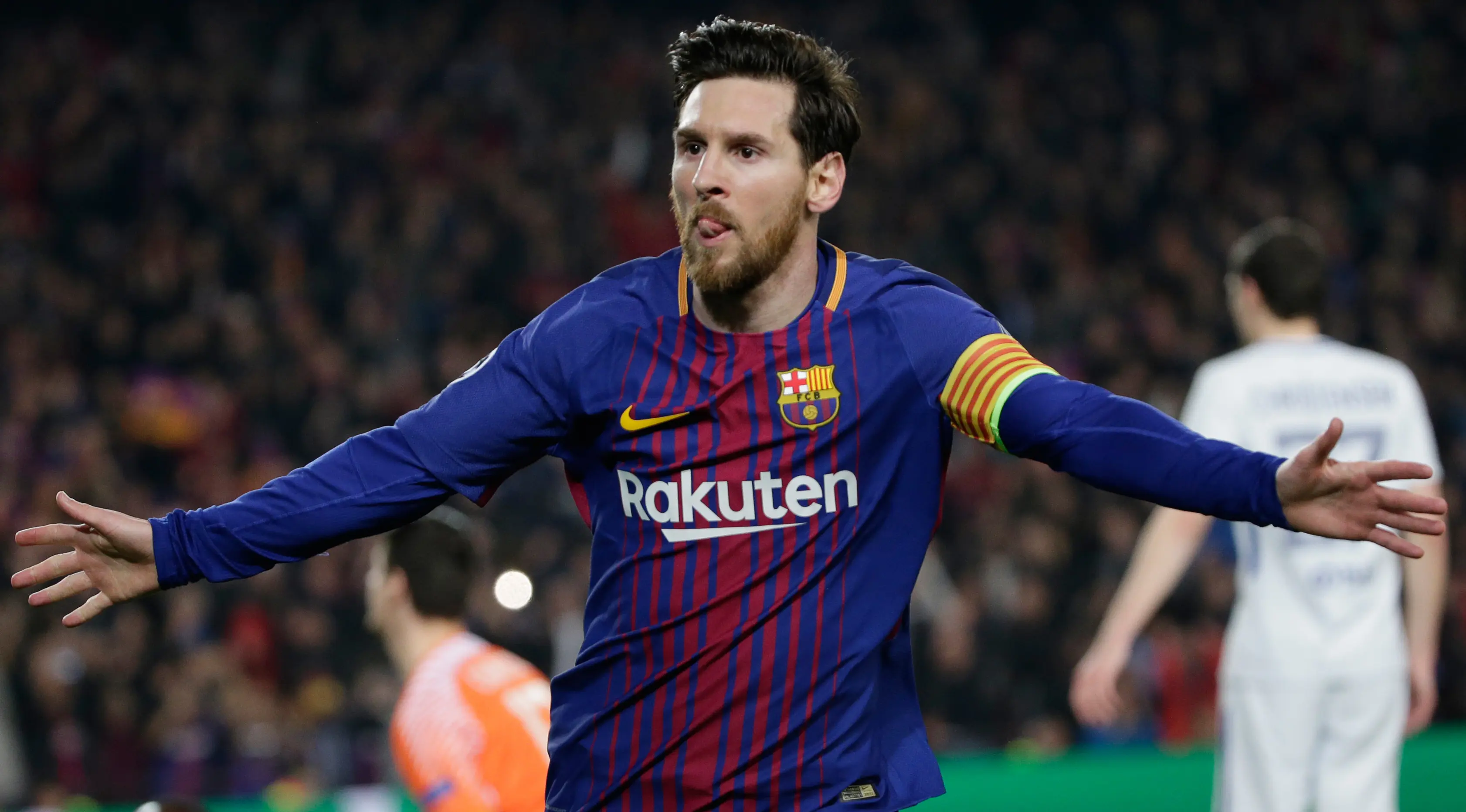 Pemain Barcelona, Lionel Messi merayakan golnya ke gawang Chelsea pada leg kedua babak 16 besar Liga Champions di Camp Nou, Rabu (14/3) (AP/Emilio Morenatti)