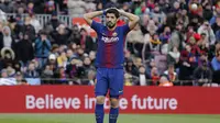Luis Suarez mengalami penurunan produktivitas pada 2017/2018. (AFP/Pau Barrena)