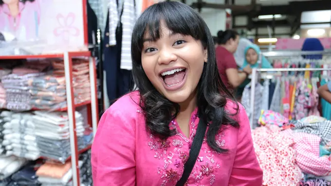 [Bintang] Amel Carla