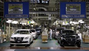 Buntut penghentian produksi sementara, konsumen Toyota di Jepang harus rela inden lebih lama. 