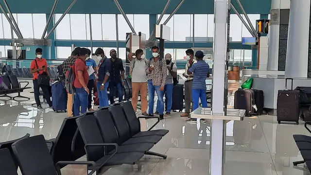 Imigrasi Bandara Soekarno Hatta mendeportasi 12 WN Srilanka