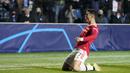Berkat dua gol yang disumbangkan bintang asal Portugal itu The Red Devils berhasil menahan imbang Atalanta dengan skor 2-2. (AP/Luca Bruno)