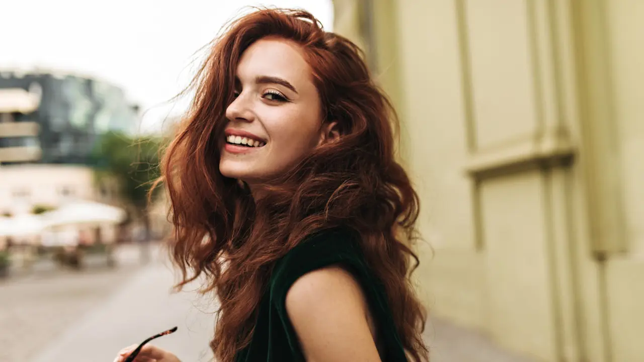 5 Warna Rambut yang Bakal Tetap Hits di Tahun 2022, Bisa Jadi Inspirasi Ganti Gaya