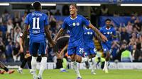 Chelsea meraih kemenangan 2-0 atas Bayer Leverkusen pada laga pramusim di&nbsp;Stamford Bridge, Sabtu (9/8/2025) dini hari WIB. (AFP/Glyn Kirk)