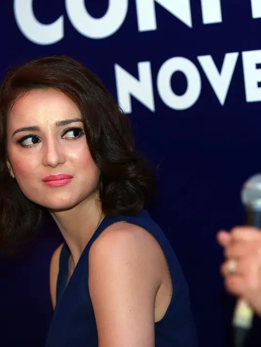 Menurut adik dari Cathy Sharon ini, hal tersebut menunjukkan sang mama sangat perhatian terhadap dirinya.  Apalagi mereka sudah tidak lagi tinggal bersama mengingat rutinitas Julie lebih banyak di Jakarta. (Deki Prayoga/Bintang.com)