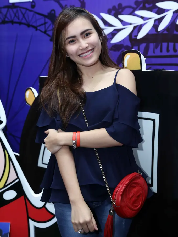 [Bintang] Ayu Ting Ting