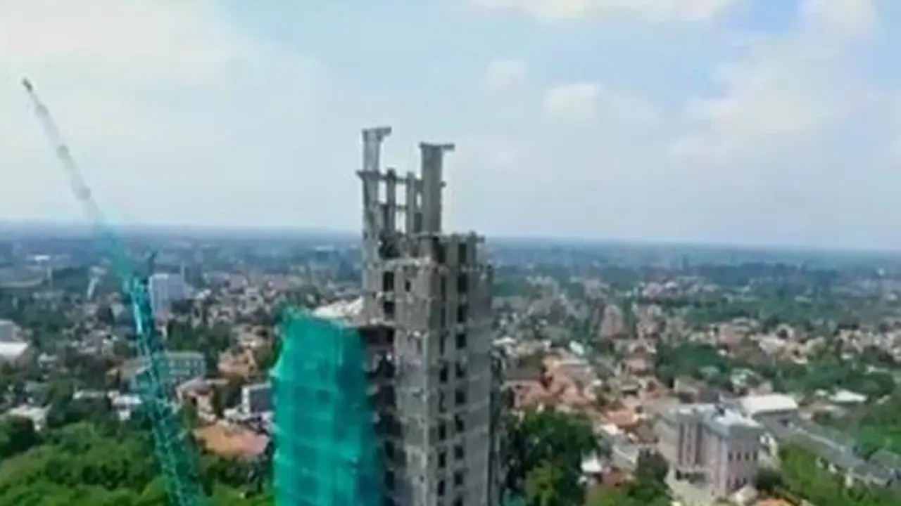 Perobohan Gedung Tua Bank Panin Salah Perhitungan