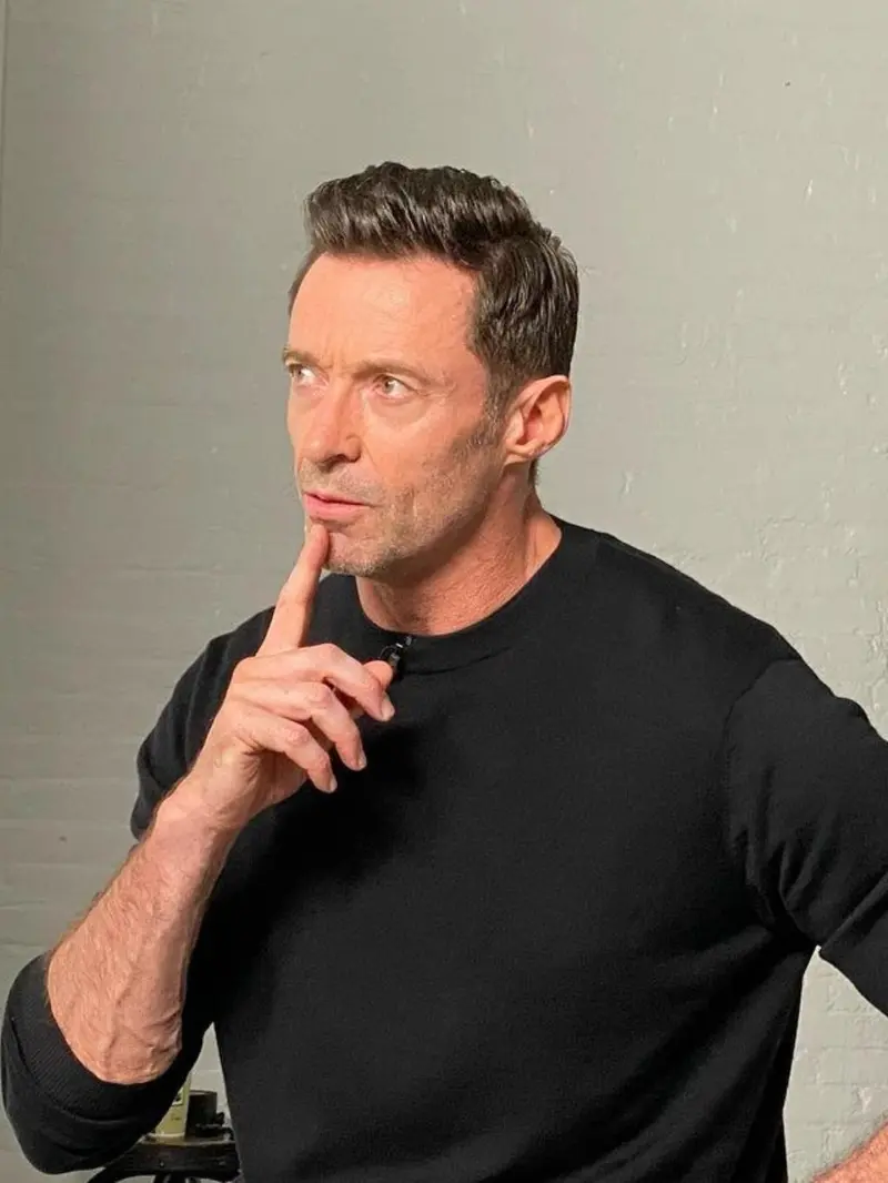 Menginjak Umur 54 Tahun, Pesona Hugh Jackman Tak Pernah Luntur