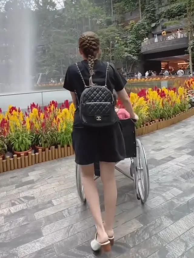 Momo Geisha (Instagram/therealmomogeisha)