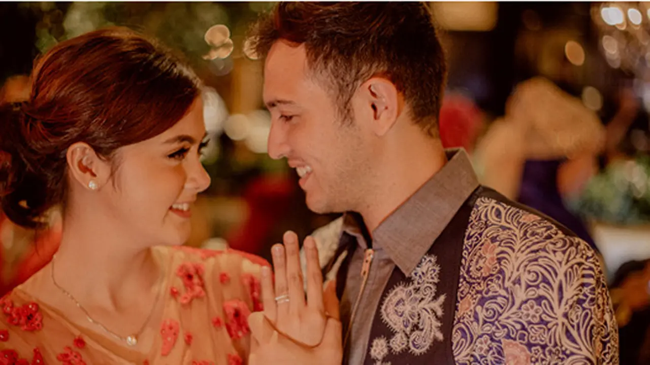 [Bintang] Rifky Balweel dan Biby Alrean