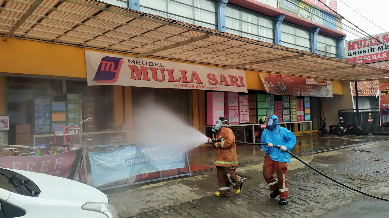 Cegah Covid-19, Kota Bogor Disemprot Disinfektan